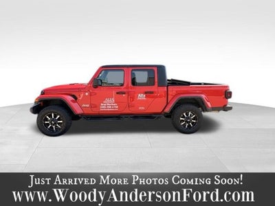2023 Jeep Gladiator Overland