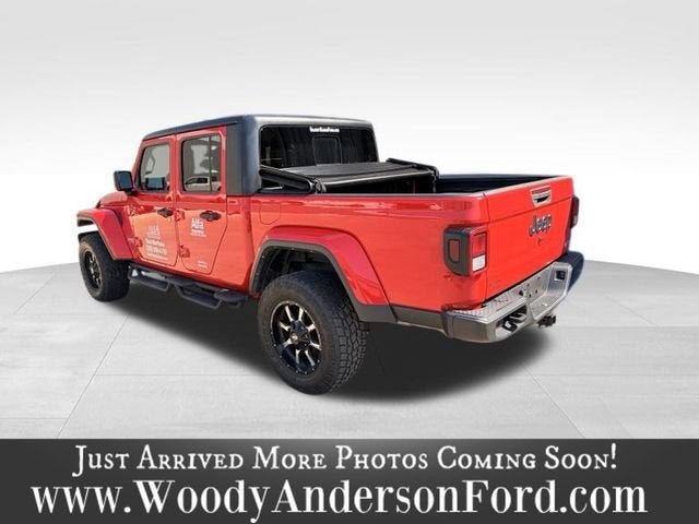 2023 Jeep Gladiator Overland