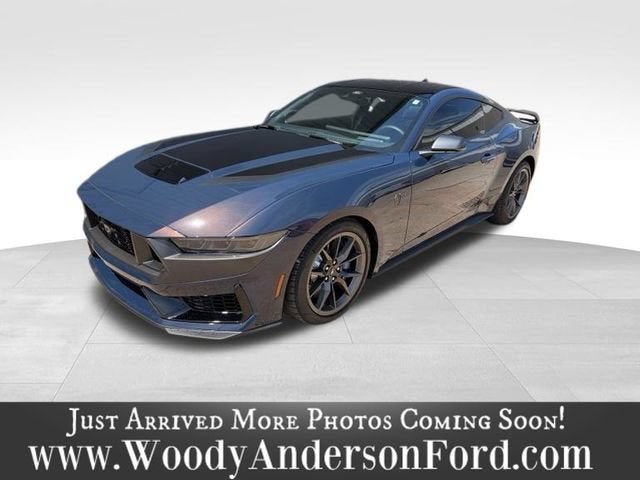 2024 Ford Mustang Dark Horse