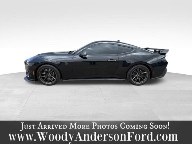 2024 Ford Mustang Dark Horse