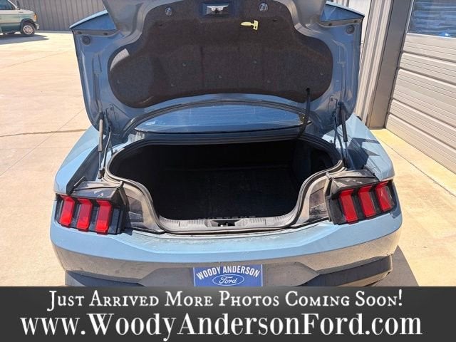 2024 Ford Mustang EcoBoost Premium