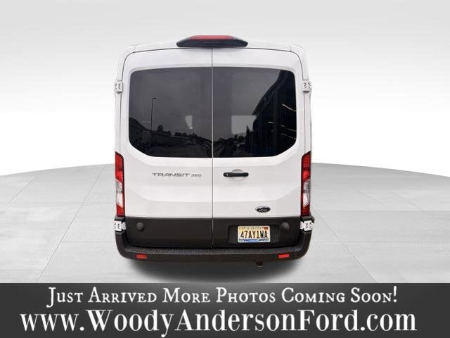 2024 Ford Transit Passenger Wagon XL