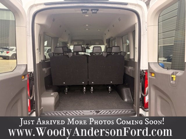 2024 Ford Transit Passenger Wagon XL
