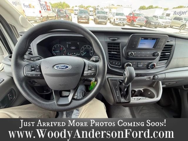 2024 Ford Transit Passenger Wagon XL