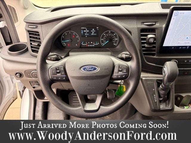 2025 Ford Transit Passenger Wagon XL