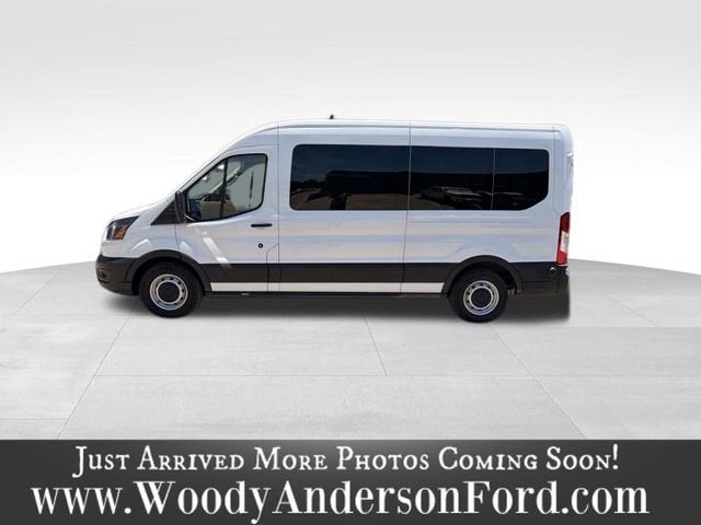 2024 Ford Transit Passenger Wagon XL