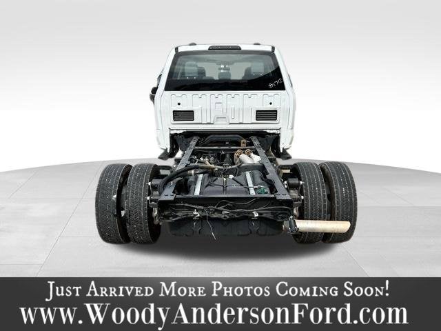 2025 Ford Super Duty F-550 DRW XL