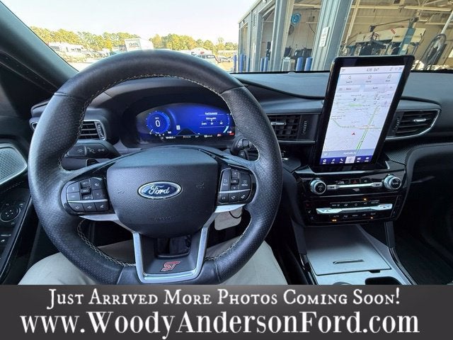 2023 Ford Explorer ST