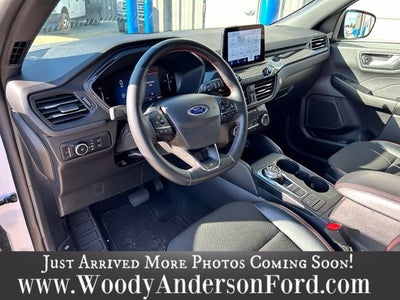 2025 Ford Escape ST-Line Select