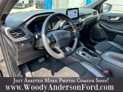 2025 Ford Escape ST-Line Select