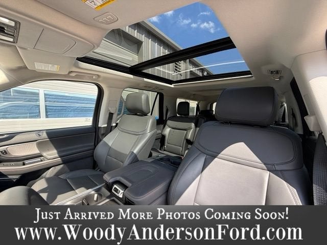 2025 Ford Expedition Max Active