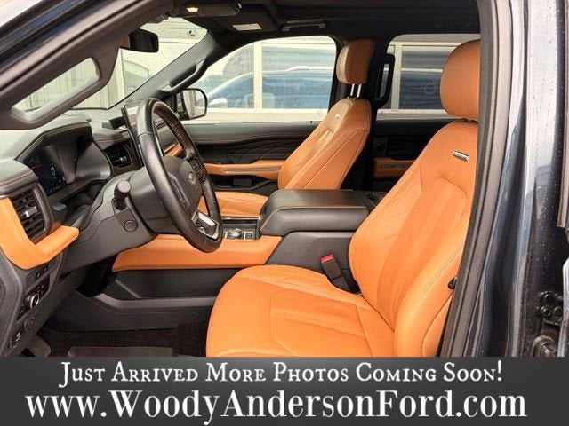 2023 Ford Expedition Max Platinum