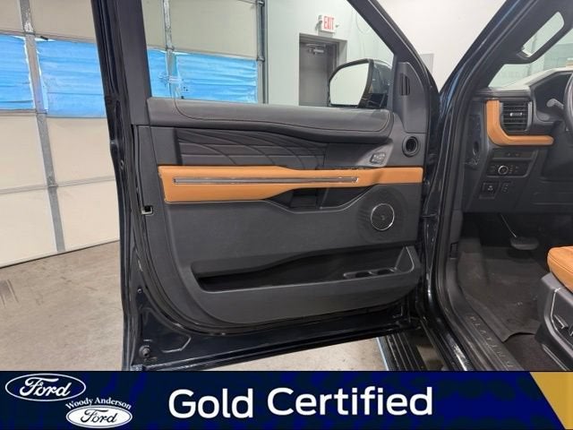 2023 Ford Expedition Max Platinum