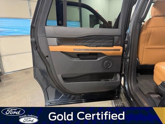 2023 Ford Expedition Max Platinum
