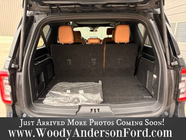 2023 Ford Expedition Max Platinum