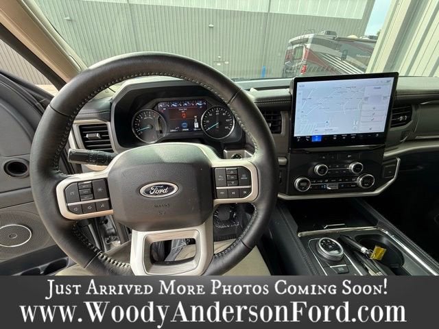 2024 Ford Expedition XLT