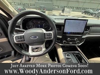 2023 Ford Expedition XLT