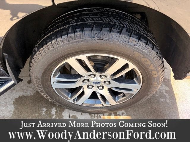 2023 Ford Expedition XLT