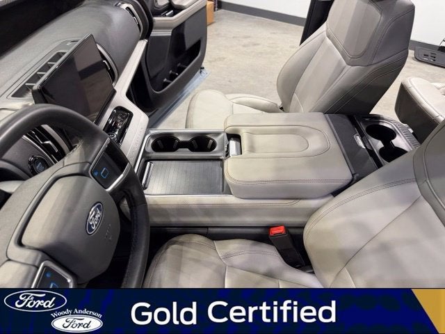 2025 Ford Expedition Active - Photo 17