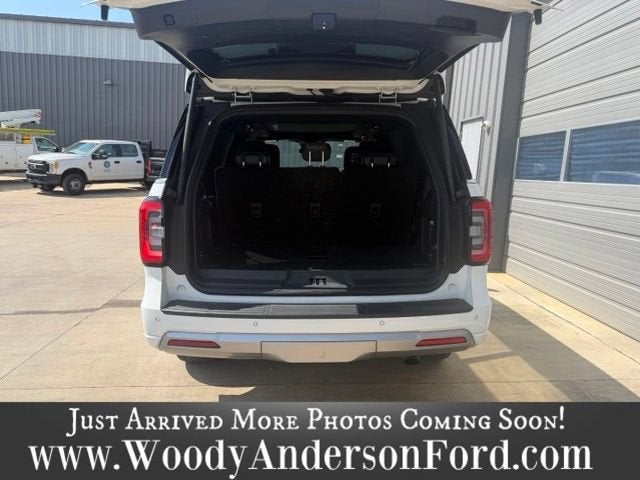 2023 Ford Expedition Platinum