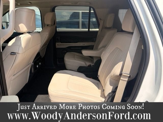 2023 Ford Expedition Platinum