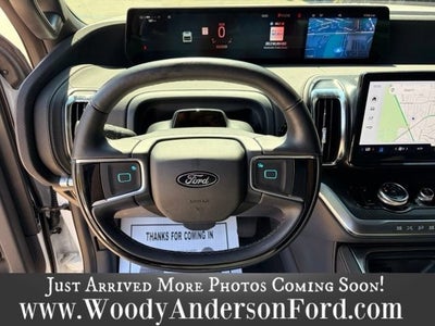 2025 Ford Expedition Platinum