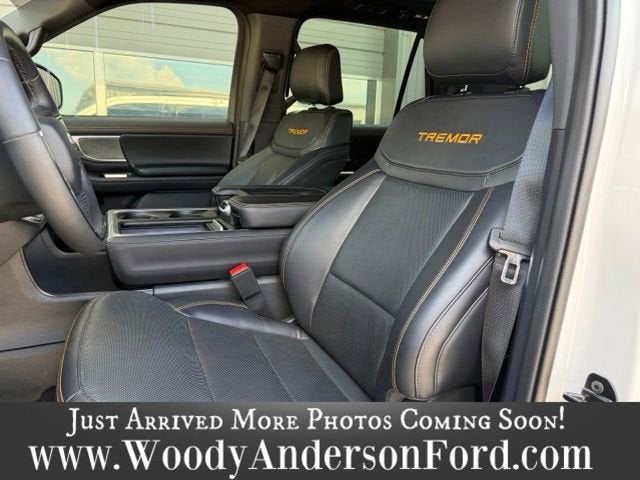 2025 Ford Expedition Tremor