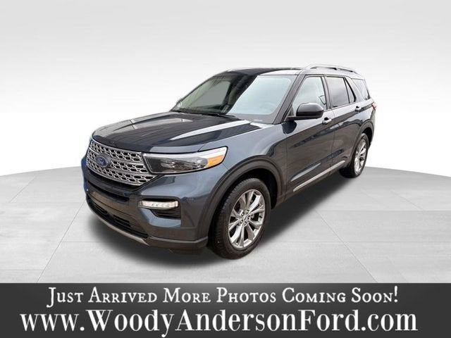2023 Ford Explorer Limited RWD's photo