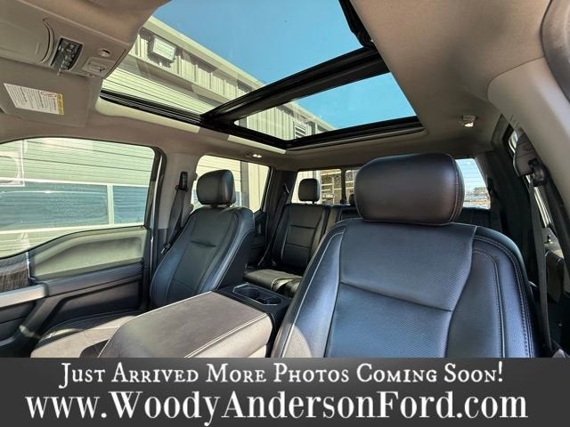 2017 Ford Super Duty F-250 SRW Lariat