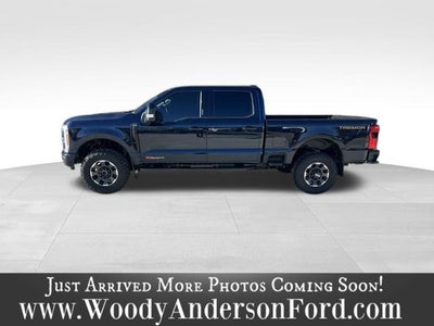 2023 Ford Super Duty F-250 SRW LARIAT