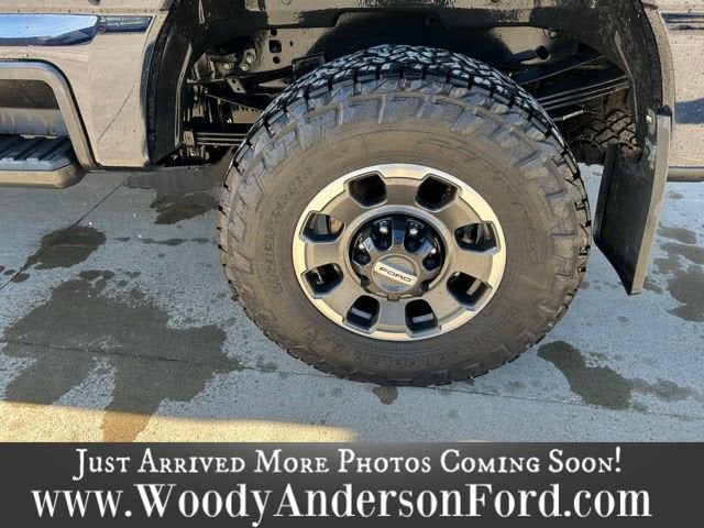 2023 Ford Super Duty F-250 SRW LARIAT