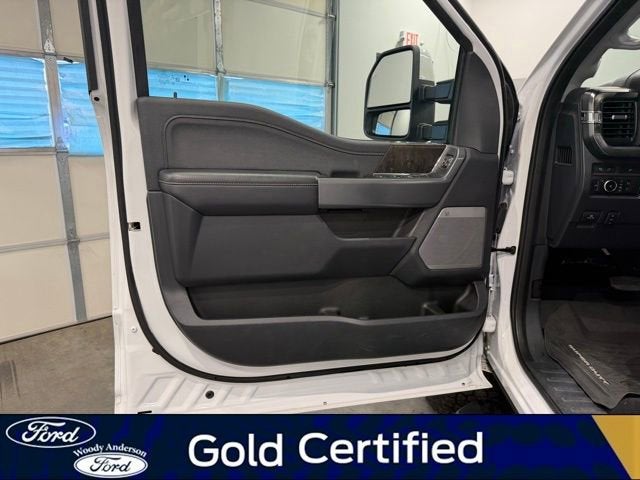 2023 Ford Super Duty F-250 SRW LARIAT
