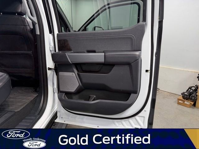 2023 Ford Super Duty F-250 SRW LARIAT