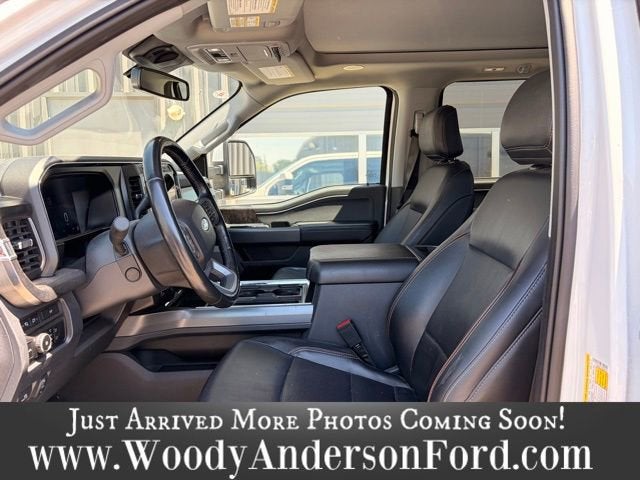 2023 Ford Super Duty F-250 SRW LARIAT