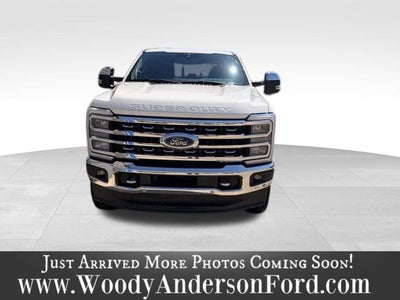 2023 Ford Super Duty F-250 SRW LARIAT