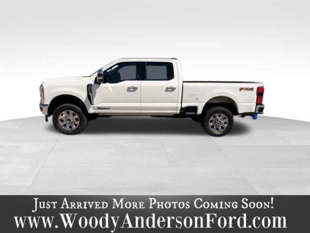 2023 Ford Super Duty F-250 SRW LARIAT