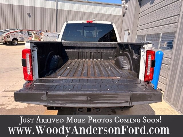 2023 Ford Super Duty F-250 SRW LARIAT