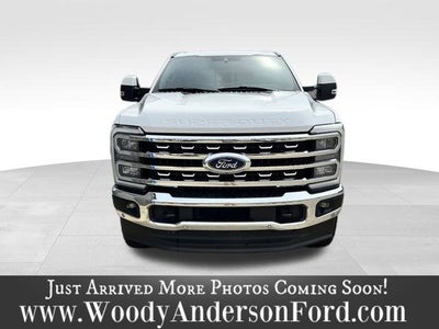 2023 Ford Super Duty F-250 SRW LARIAT