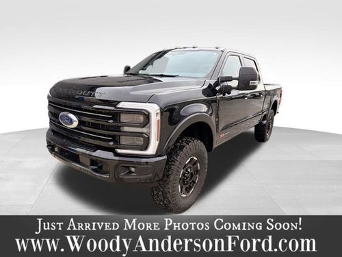 2025 Ford Super Duty F-350 SRW Platinum