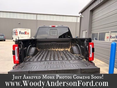 2025 Ford Super Duty F-350 SRW Platinum