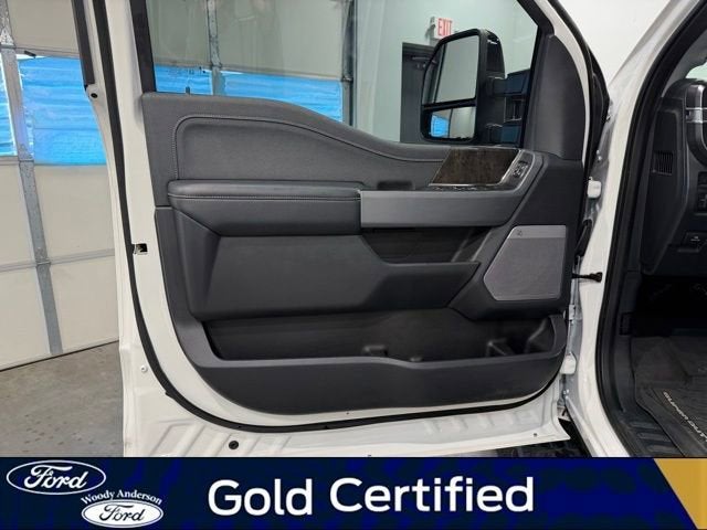 2024 Ford Super Duty F-350 SRW LARIAT