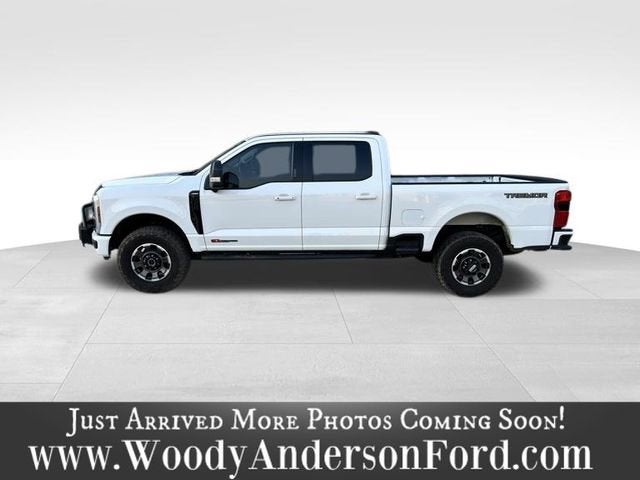 2024 Ford Super Duty F-350 SRW LARIAT