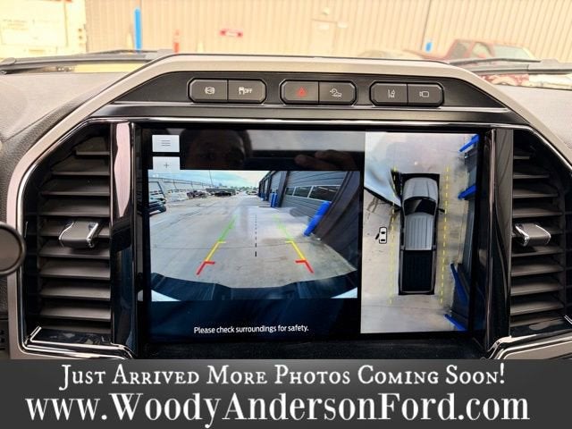 2022 Ford Super Duty F-350 SRW LARIAT