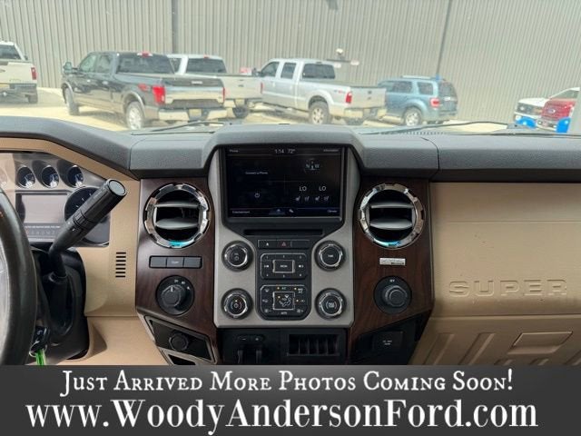 2013 Ford Super Duty F-350 DRW Lariat