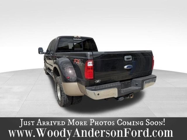 2013 Ford Super Duty F-350 DRW Lariat