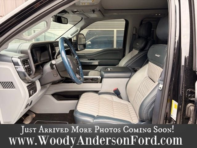 2024 Ford Super Duty F-450 DRW Limited