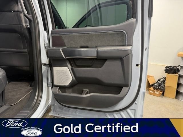 2026 Ford Super Duty F-450 DRW Platinum