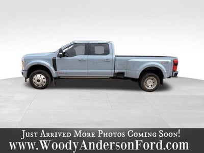 2026 Ford Super Duty F-450 DRW Platinum