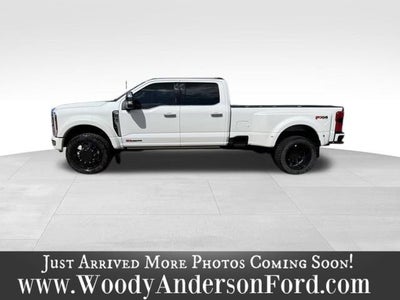2024 Ford Super Duty F-450 DRW Limited