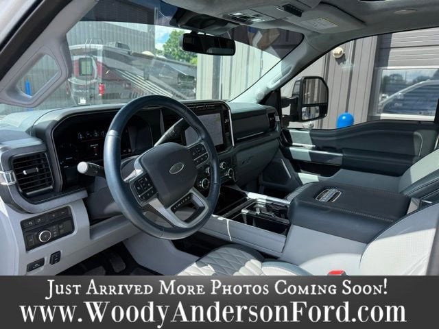 2024 Ford Super Duty F-450 DRW Limited